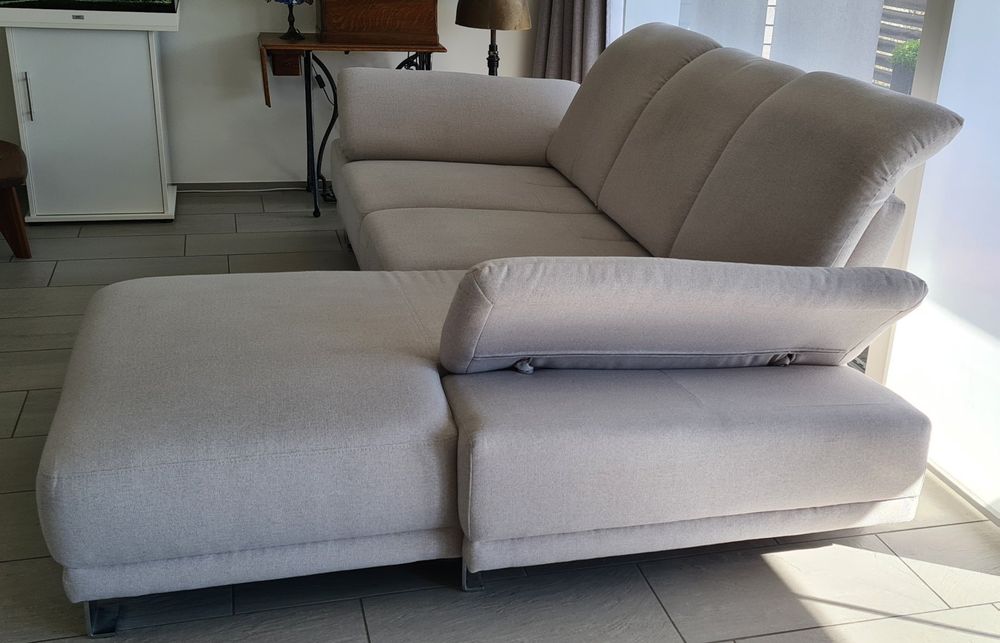 Sofa hellgrau 4 Sitzer von XXXLutz Kaufen auf Ricardo