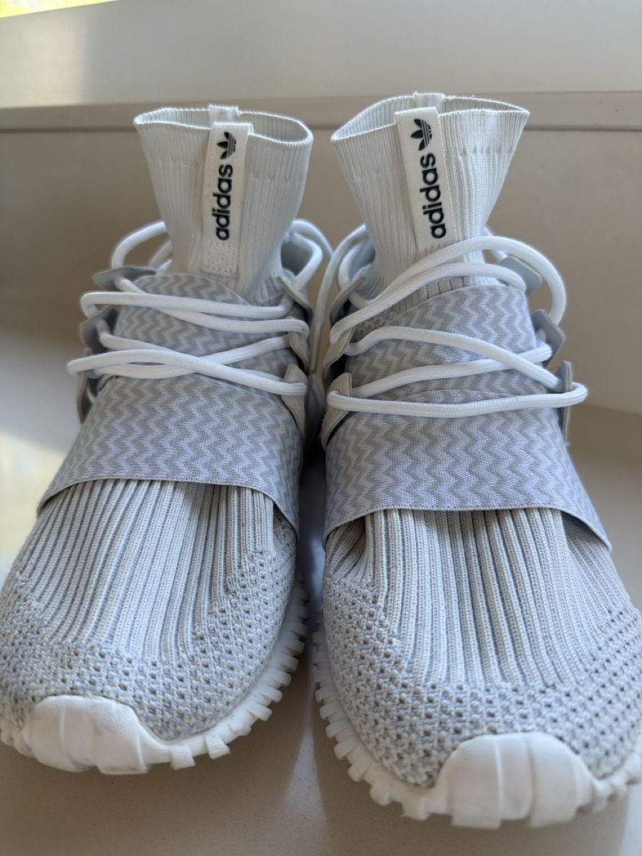 Adidas Scarpe da uomo: Adidas Schuhe Sommer Sneaker, Grösse 41,5 – Usato da Adligenswil venduto da goverla11 1