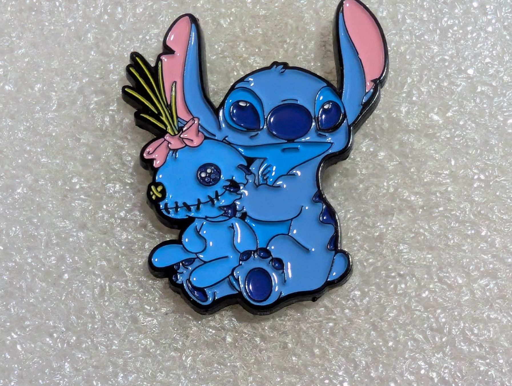 Plaketten & Abzeichen: Ansteckbutton 239: Disney – Gebraucht aus Oppligen von Pin-Fall-Shop