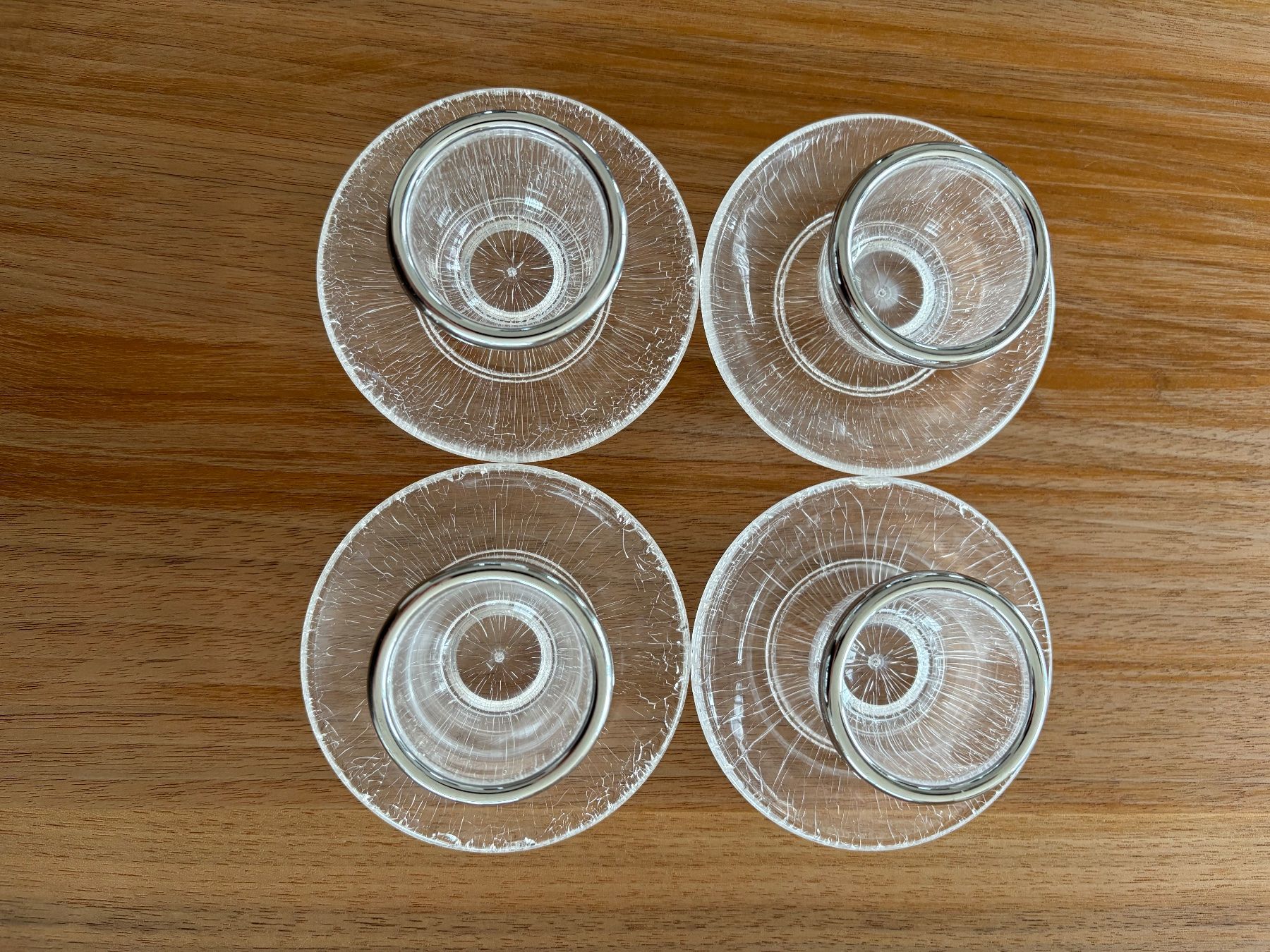 Autre vaisselle: 4 Eierbecher, Eierhalter – D'occasion à Gossau SG par Black-Queen 2