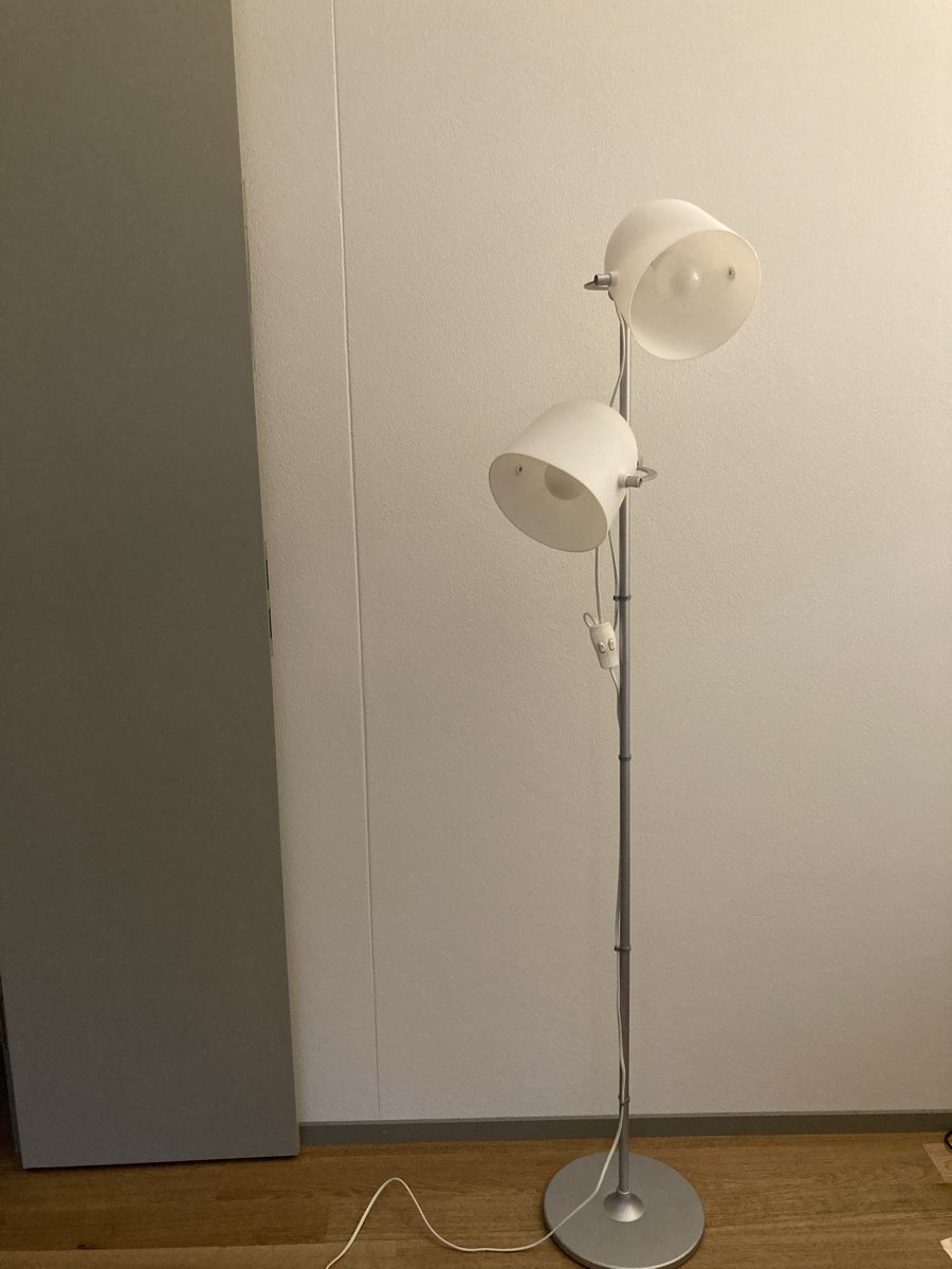 Ikea Lampen: Stehlampe von Ikea weiss – Gebraucht aus Zürich von eic_cd8v