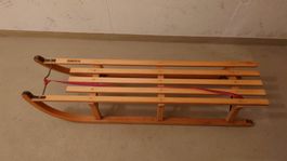 Davos Holzschlitten