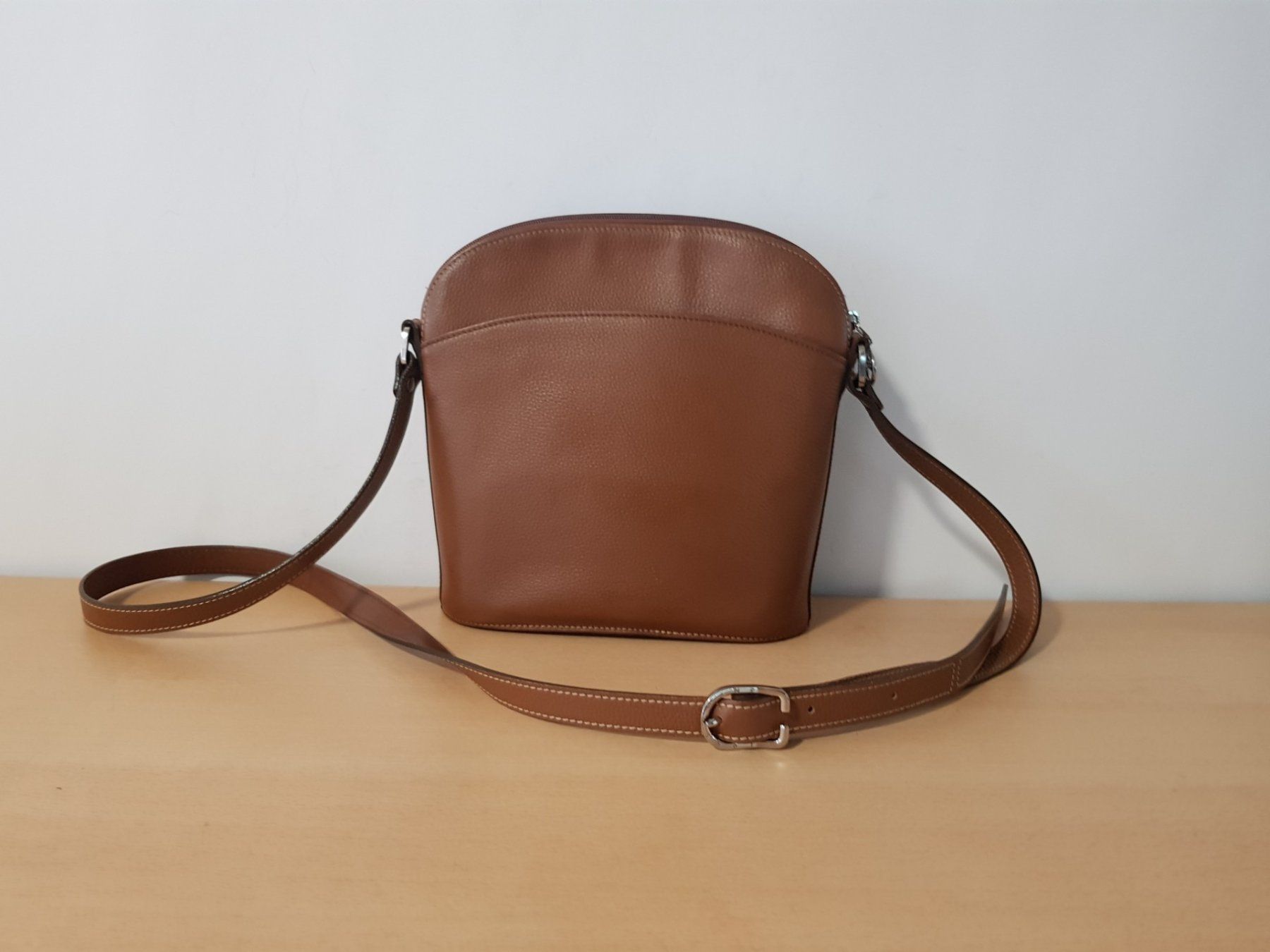 Longchamp Taschen für Damen: Longchamp Leder Umhängetasche – Gebraucht aus Basel von Birs868 4