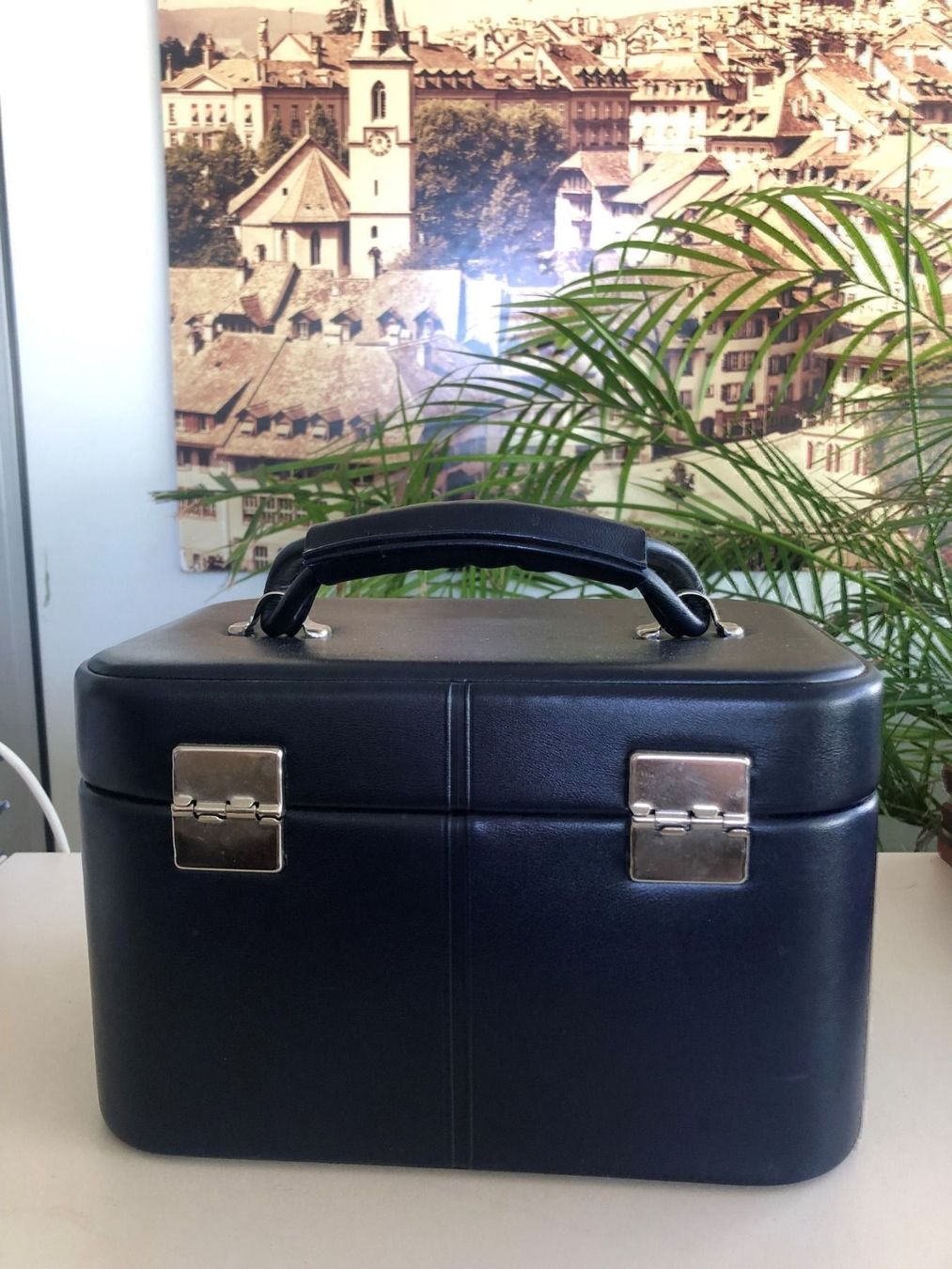 Taschen für Damen: Beautycase Vintage ! – Gebraucht aus Brügg BE von rutschimedizin 1