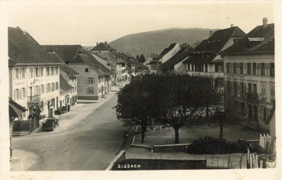 Cartes postales: Sissach   BL    -    Oldtimer – D'occasion à Brig par Valcards54
