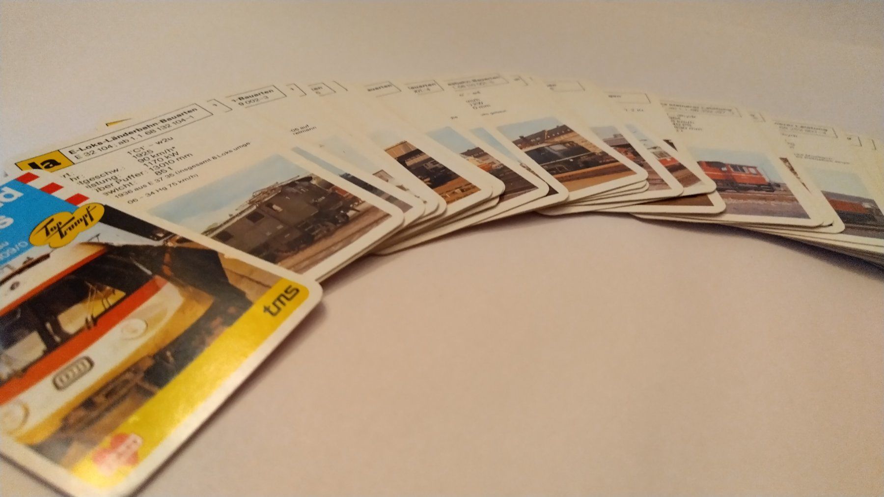 Giochi: Eisenbahn Quartett / Diesel- und E-Loks / 32 Karten – Usato da Bellach venduto da JingleJerry 8