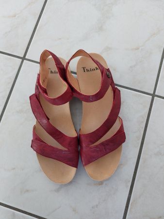 Think! Sandalen Gr. 41 Neu