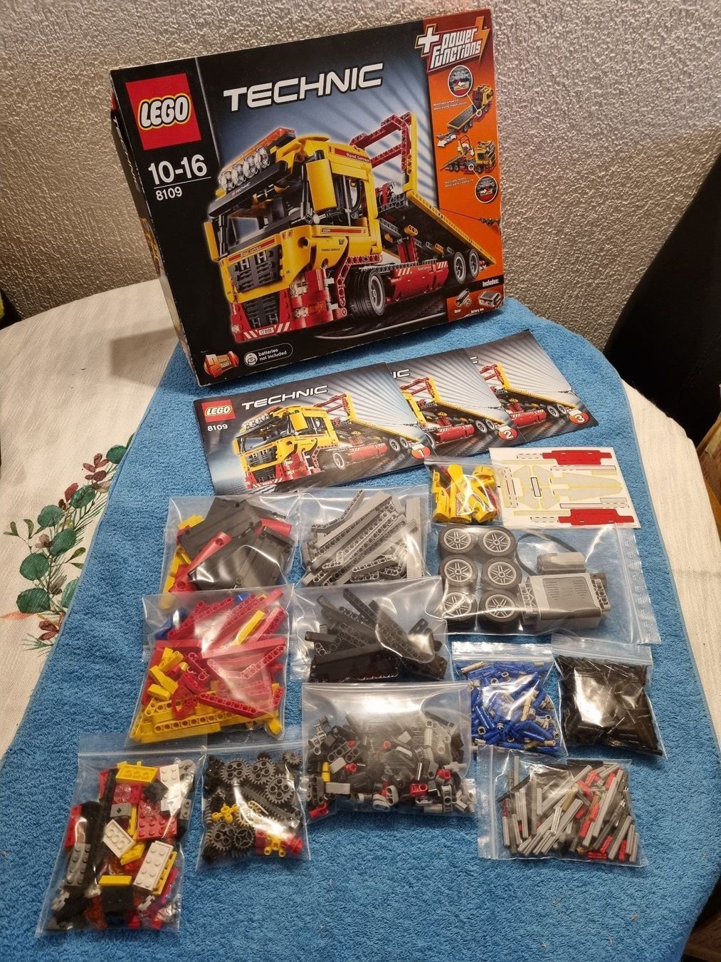 Lego Kit di costruzioni: LEGO 8109 Flatbed Truck – Usato da Basadingen venduto da tot_59zf 1