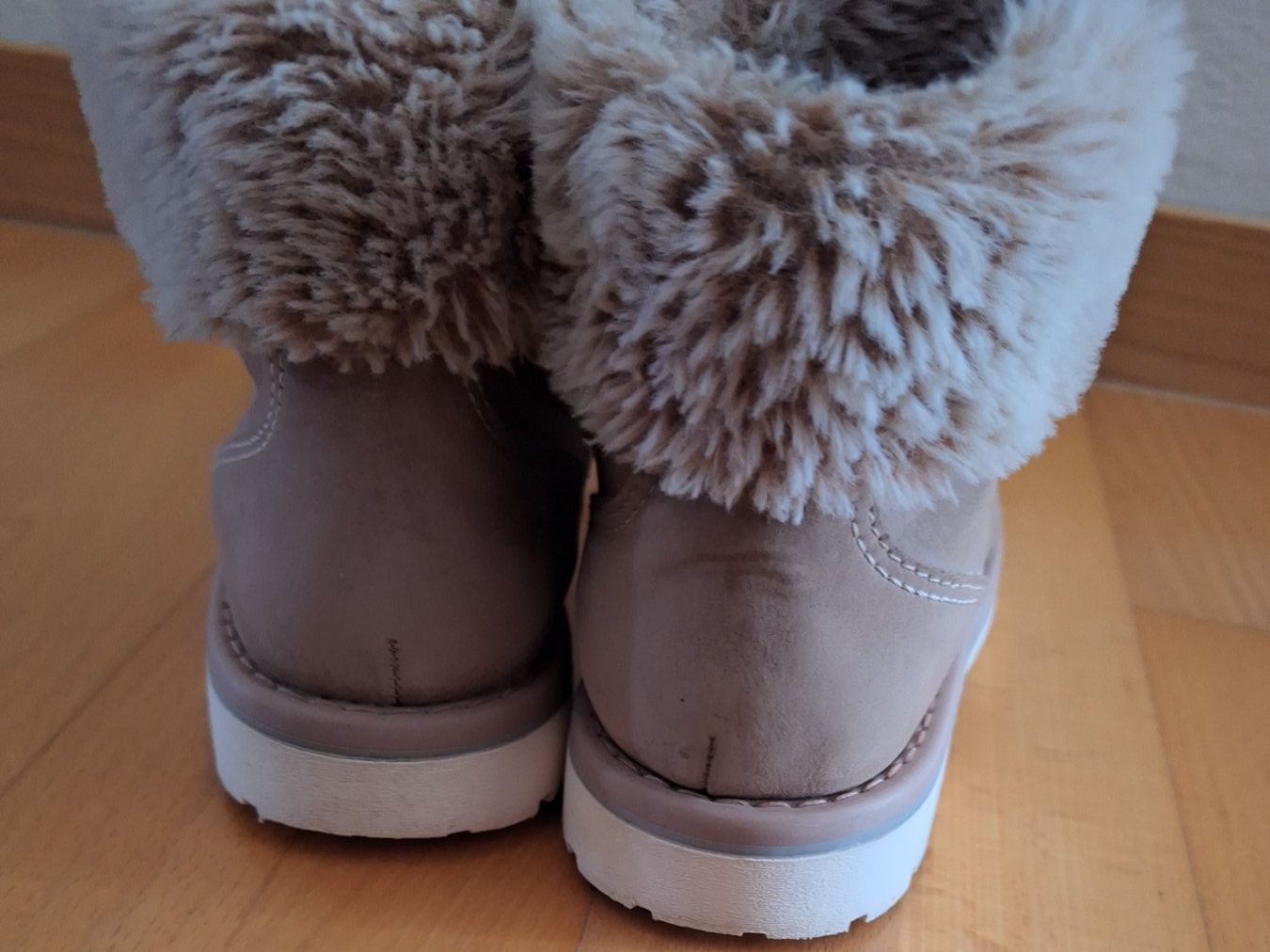 Scarpe per ragazze: Mädchen Winterschuhe Gr. 34 – Usato da Richterswil venduto da zsubaba86 4