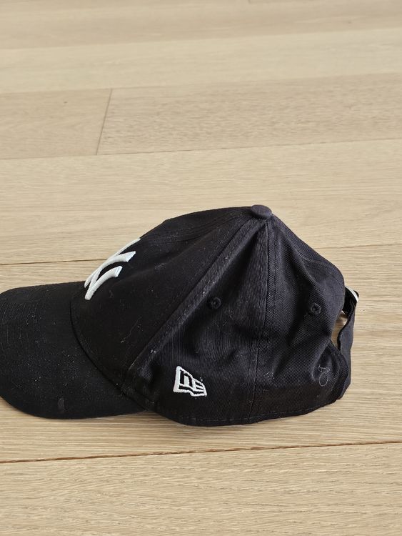New Era Copricapi, berretti & cappellini: New Era NY Yankees Cap schwarz - Youth Grösse - neuwertig – Nuovo (secondo la descrizione) da Thalwil venduto da Beckhaem 1