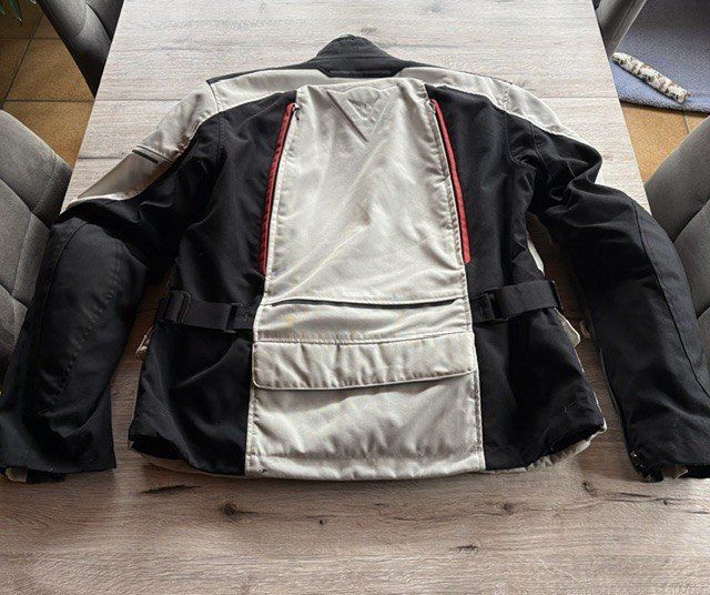 Dainese Giacche: Veste de moto Dainese Gr. 50 – Usato da La Heutte venduto da Calame1 1