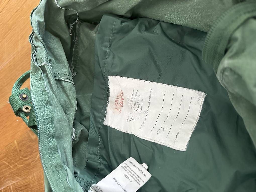 Zaini: Fjallraven Kanken Rucksack – Usato da Kradolf venduto da ij5 2