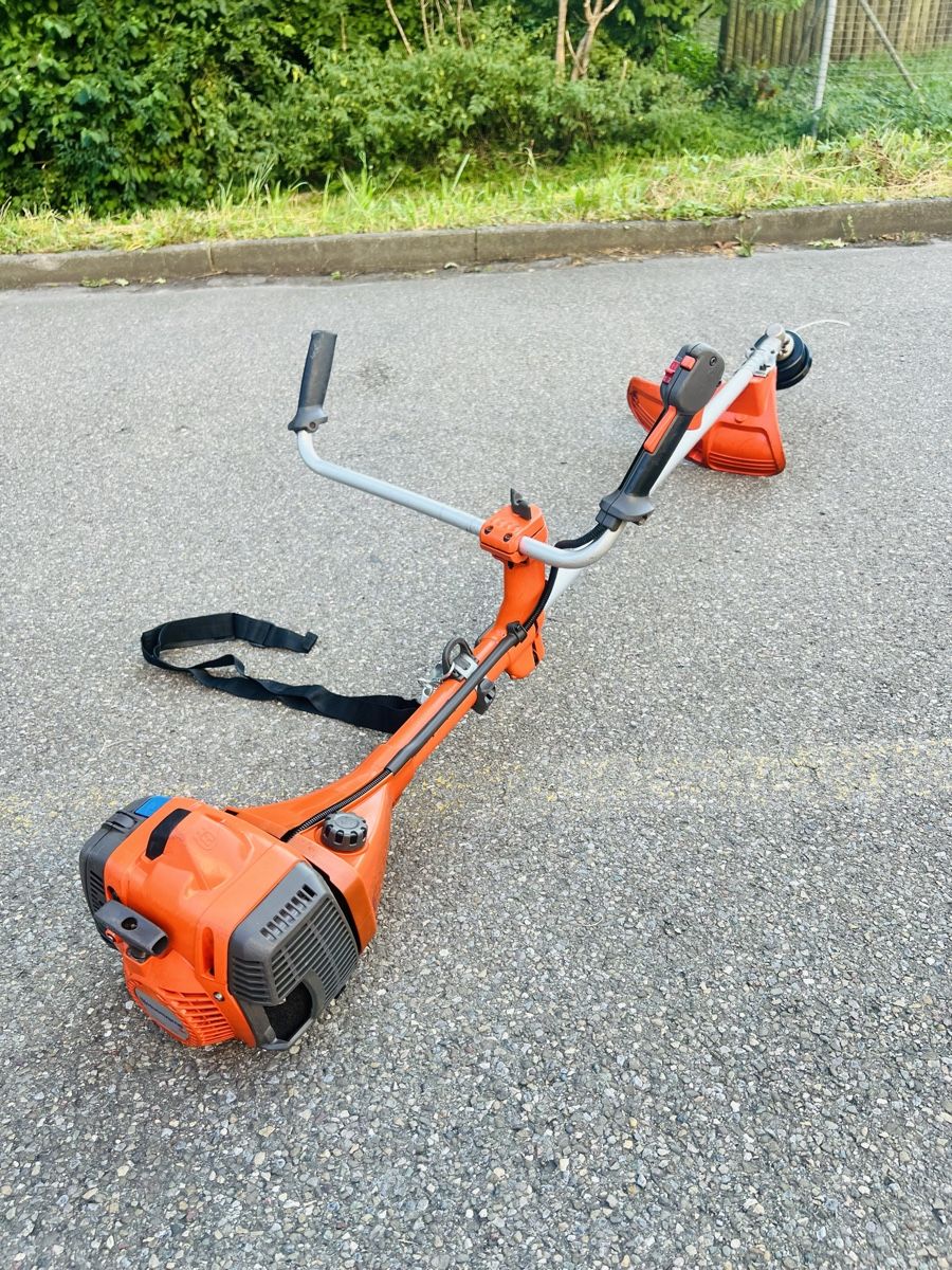 Tutti gli attrezzi: Rasentrimmer Husqvarna 545  RX – Usato da Urdorf venduto da Faz_19