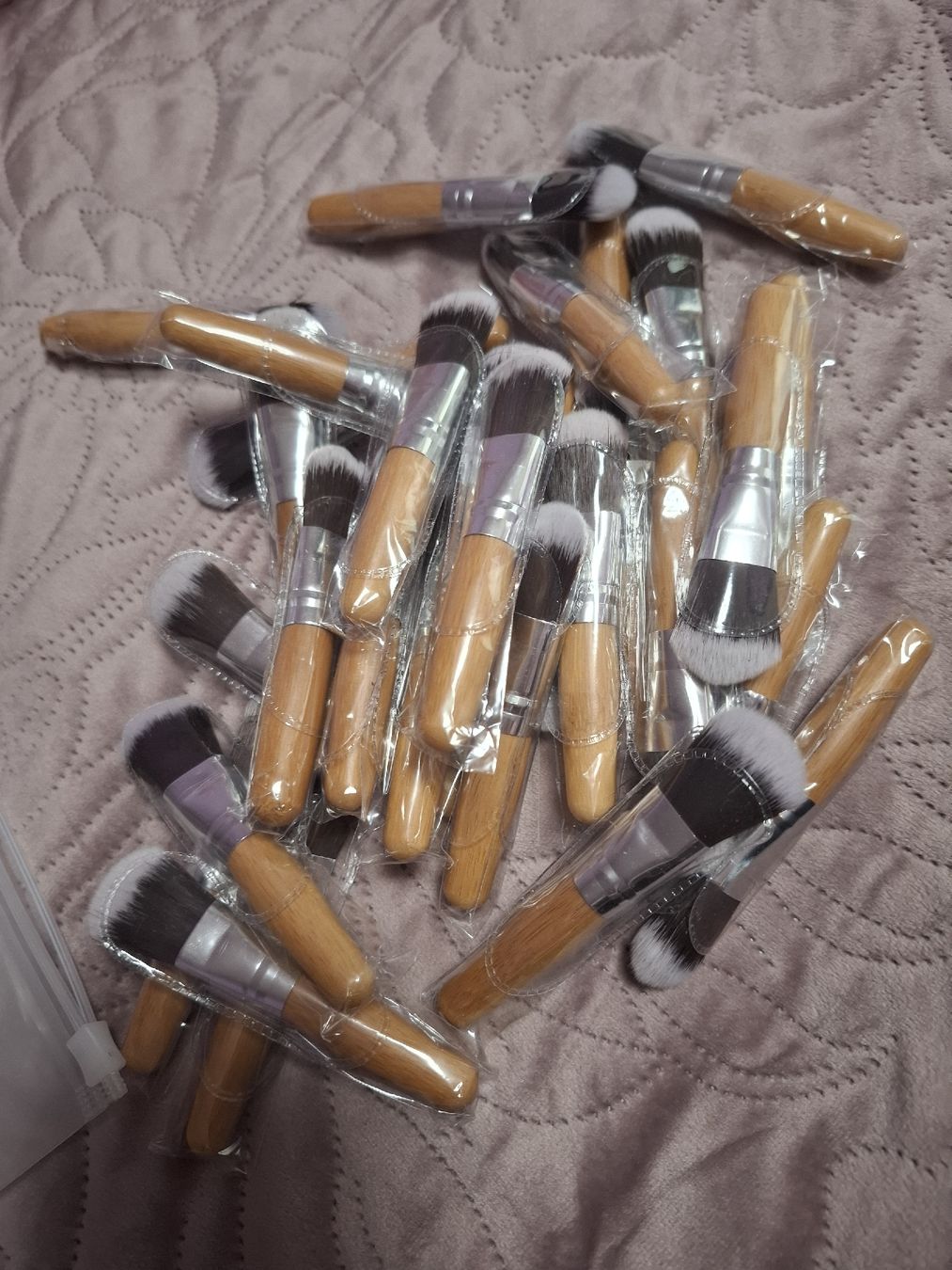 Make-up: Make-up Pinsel Set Holzoptik neu verpackt – Nuovo (secondo la descrizione) da Netstal venduto da Queen37