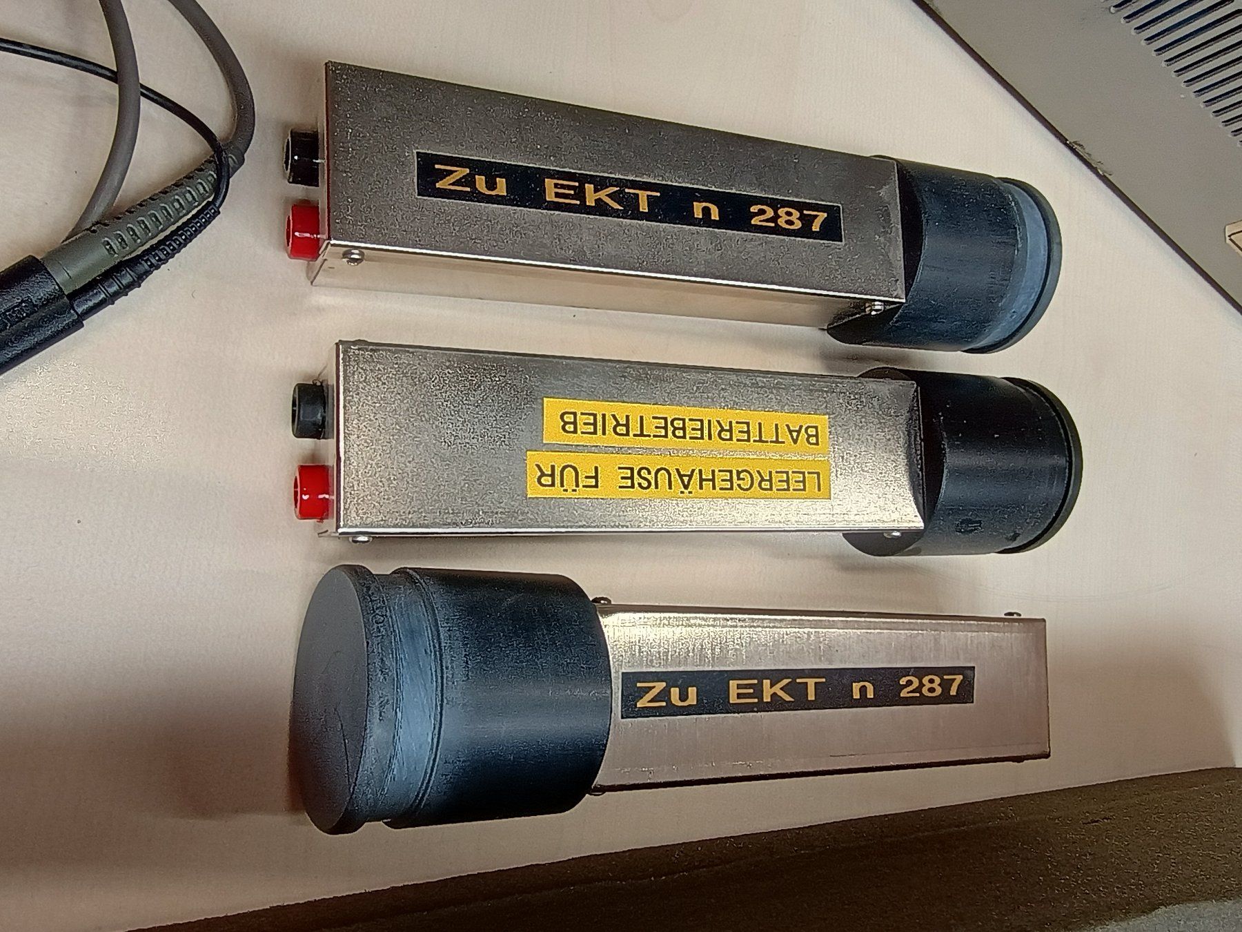 Misurare: Tektronix A6905S Isolation Transmitter/Receiver Set - defekt – Difettoso da Döttingen venduto da Schlei 3