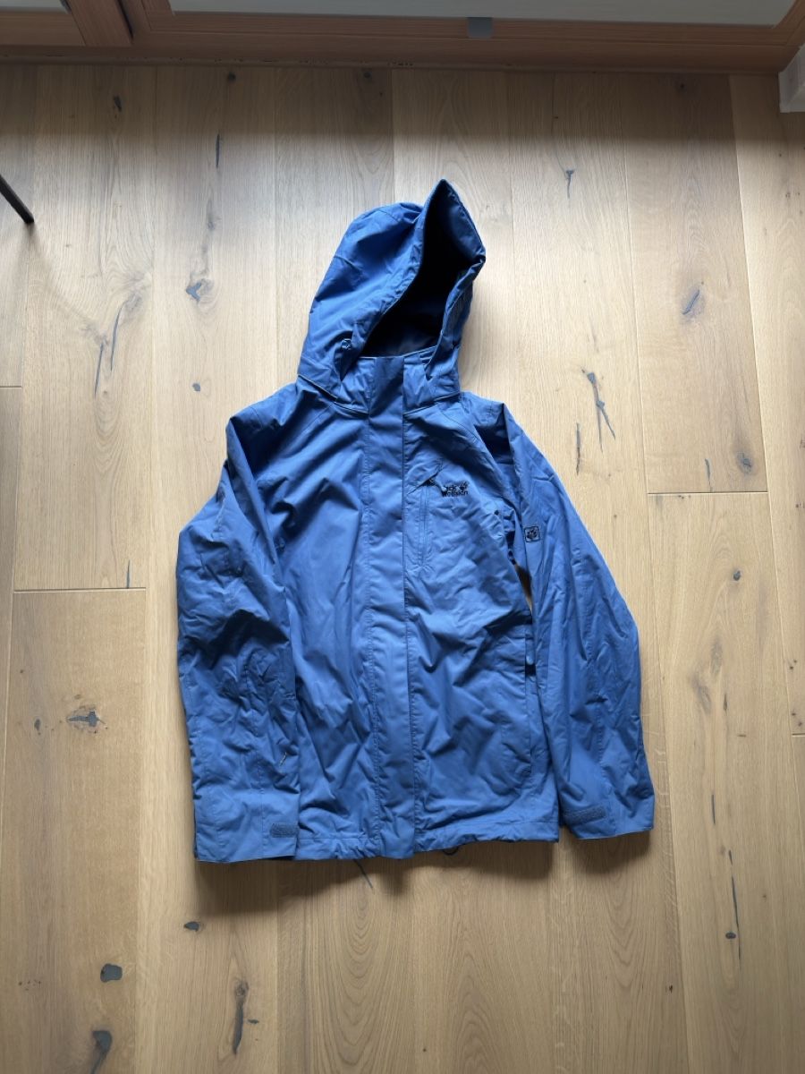 Jacken: Jack Wolfskin Jacke – Gebraucht aus Gamsen von Le_De