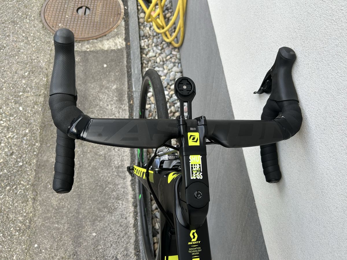 Scott Biciclette: Scott Foil Ultegra Di2 S – Usato da Lumino venduto da SMOT01 2