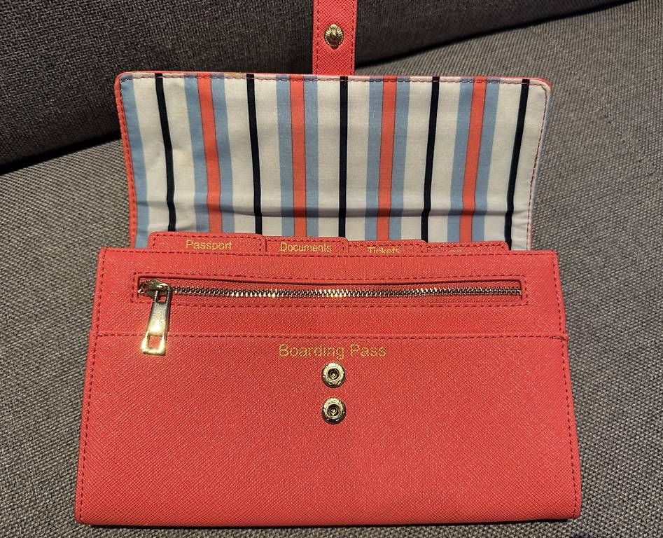 Borse: Tasche Reisedokumente – Usato da Balzers venduto da Lorena-H