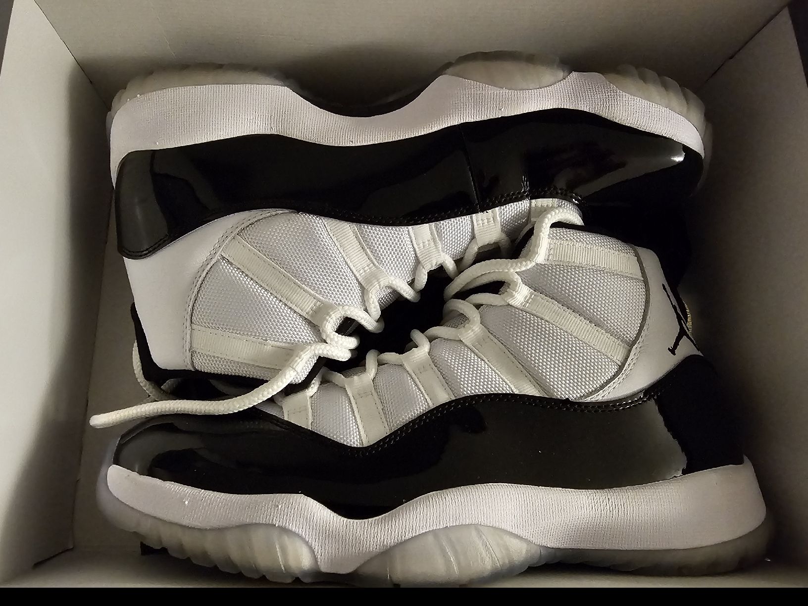 Jordan Scarpe da uomo: Air Jordan 11 White/Black-Concord – Nuovo (secondo la descrizione) da Boningen venduto da G60arda