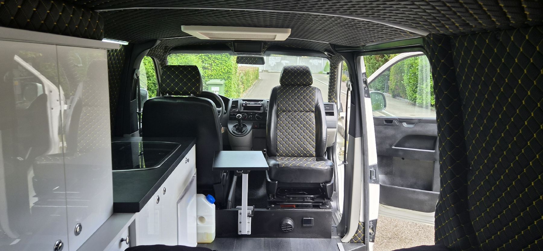 VW Veicoli da campeggio: VW T5 4MOTION  CAMPER – Usato da Dietlikon venduto da svajc80 8