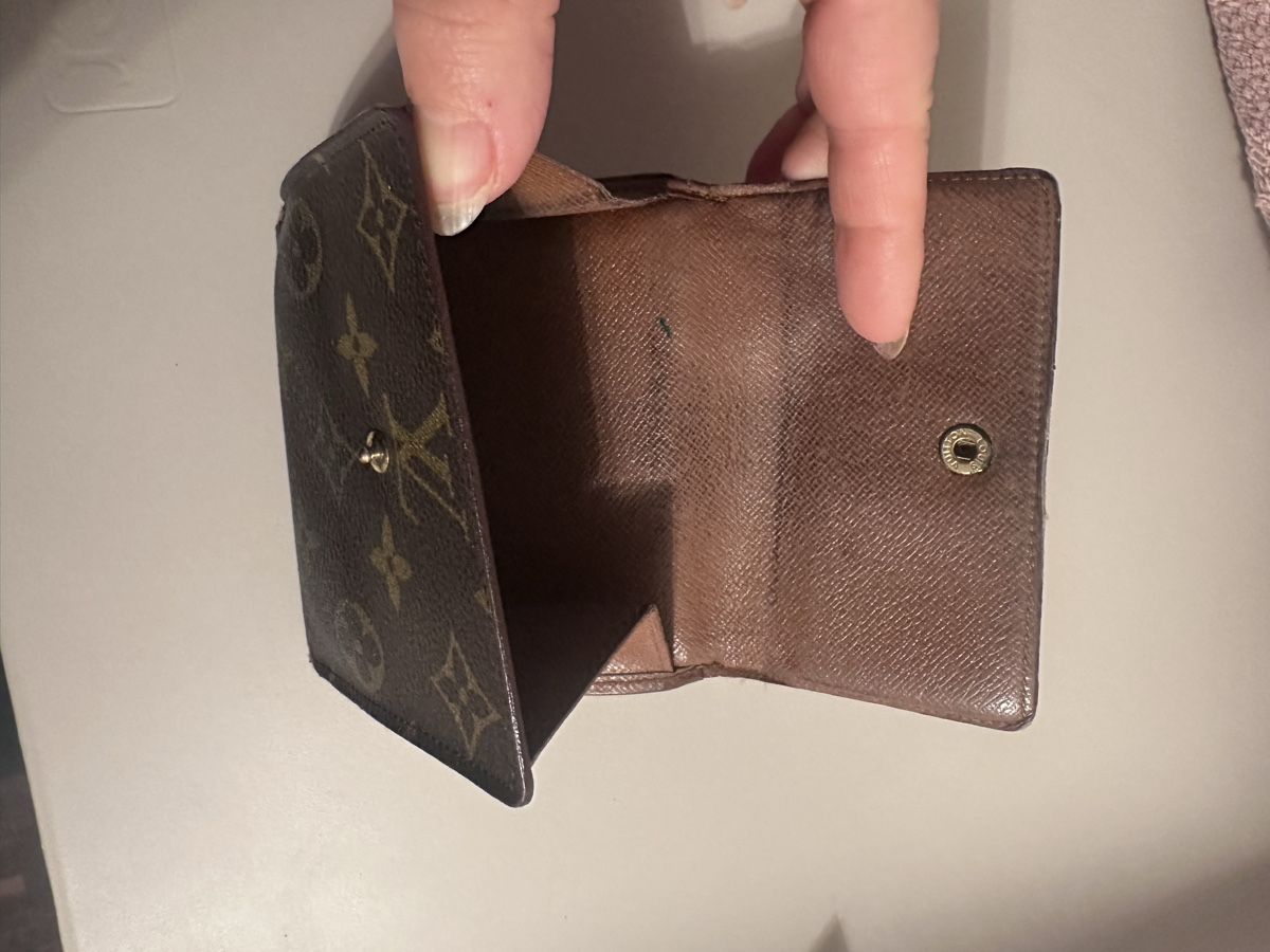 Louis Vuitton Portamonete: Louis Vuitton Portemonnaie Monogram Canvas – Usato da Zürich venduto da millaiana 1