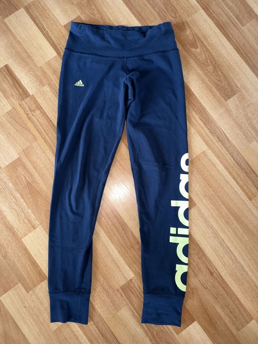 Adidas Leggings: Adidas Leggins blau einfache Bundweite 31 cm – Usato da Wald AR venduto da sar_x867