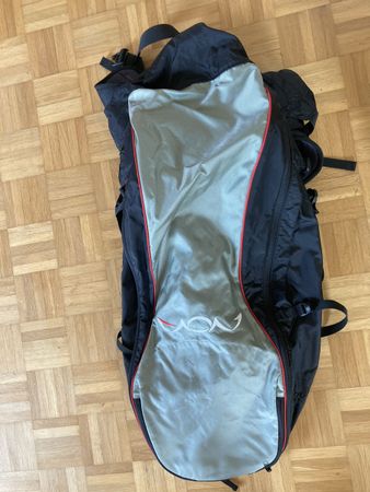 rucksack marke AVONA für gleitschirm
