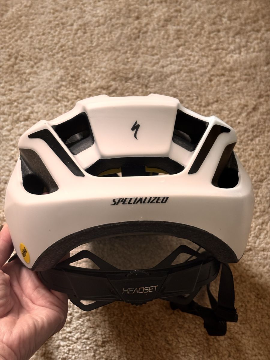 Specialized Casques: Casque de vélo Specialized MIPS – D'occasion à Romainmôtier par val_r8sn 2