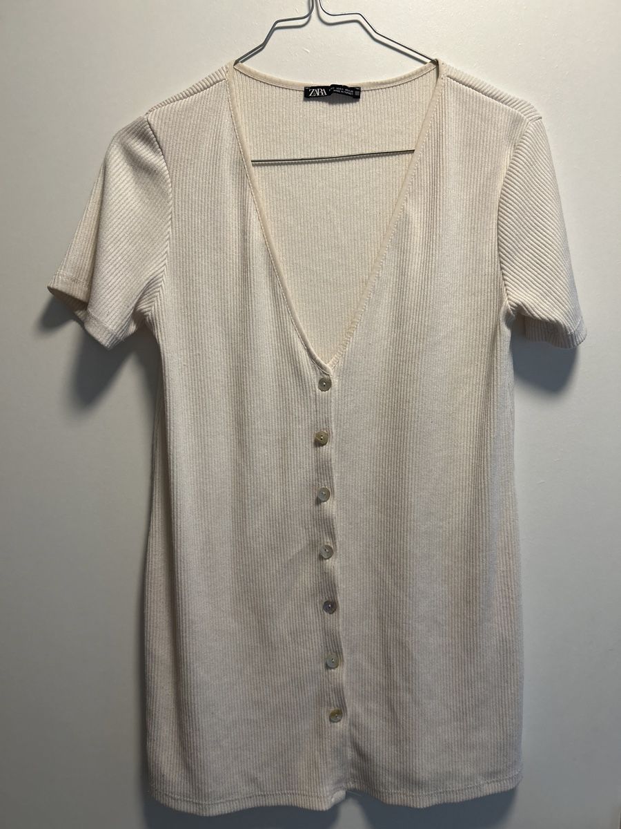 Zara T-shirt: Sexy Knit top Ribbed Button-Down Top – Nuovo (secondo la descrizione) da Zürich venduto da sel_tvq7 2