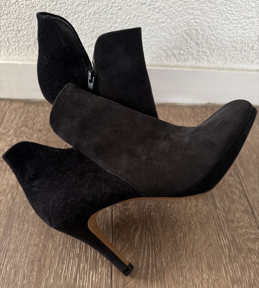 Kaiser Scarpe da donna: Peter Kaiser Stiefeletten aus Wildleder, Schwarz, Gr. 39 – Nuovo (secondo la descrizione) da Windisch venduto da Anja13