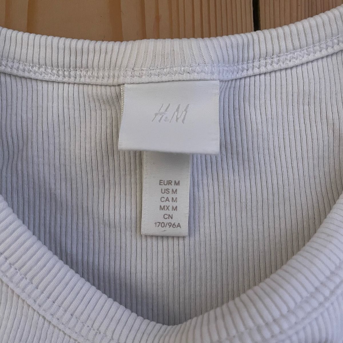H&M Top: weisses top, M – Usato da Winterthur venduto da lynn.n7 2