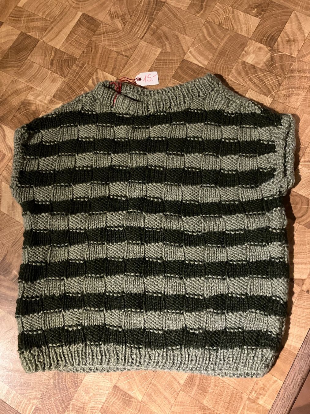 Maglioni & Felpe: Ärmelloser Pullover – Nuovo (secondo la descrizione) da Benken ZH venduto da Manuela035