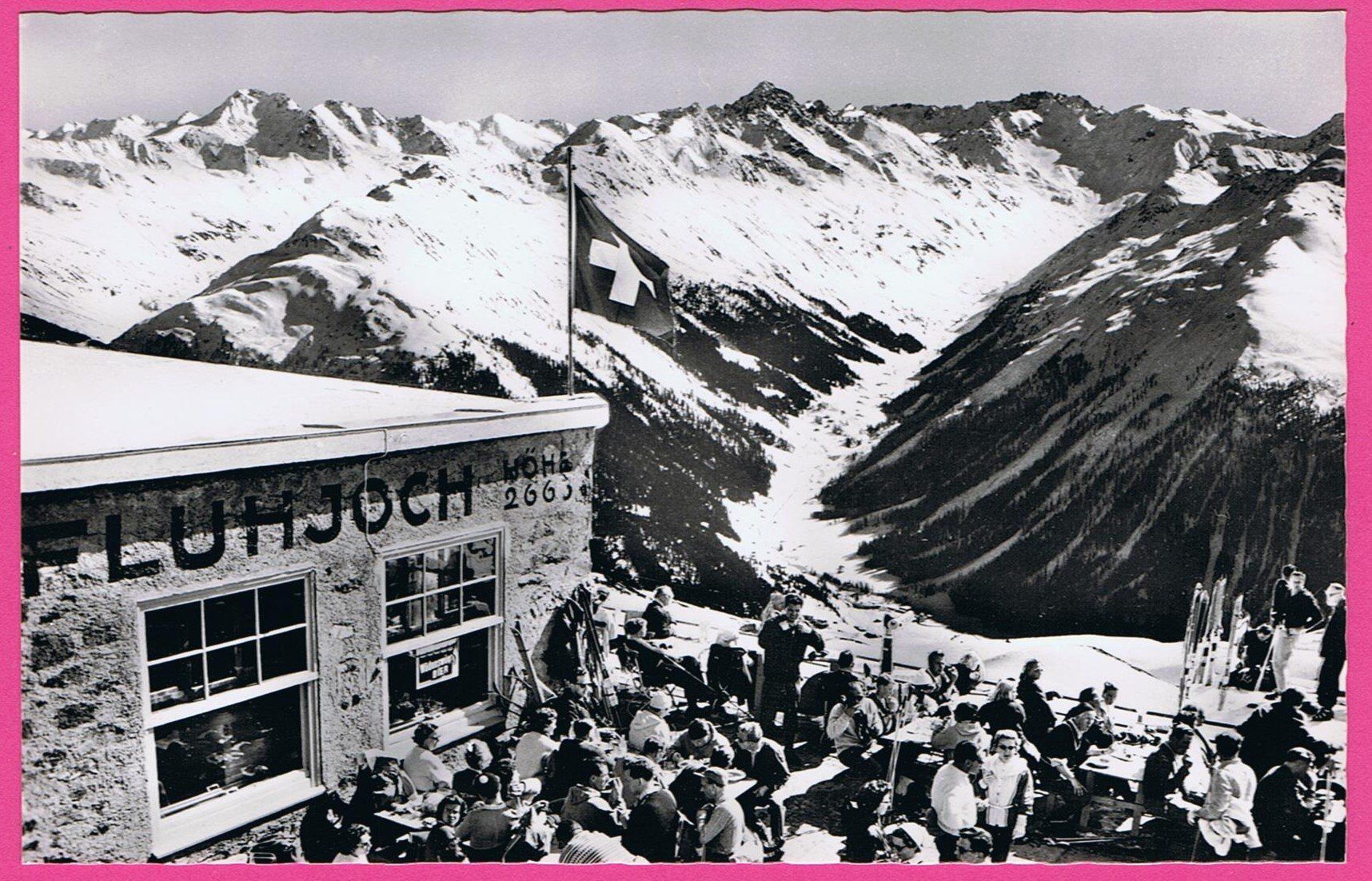 Cartes postales: Weissfluhjoch 2663m sehr belebt – D'occasion à Einsiedeln par dillie