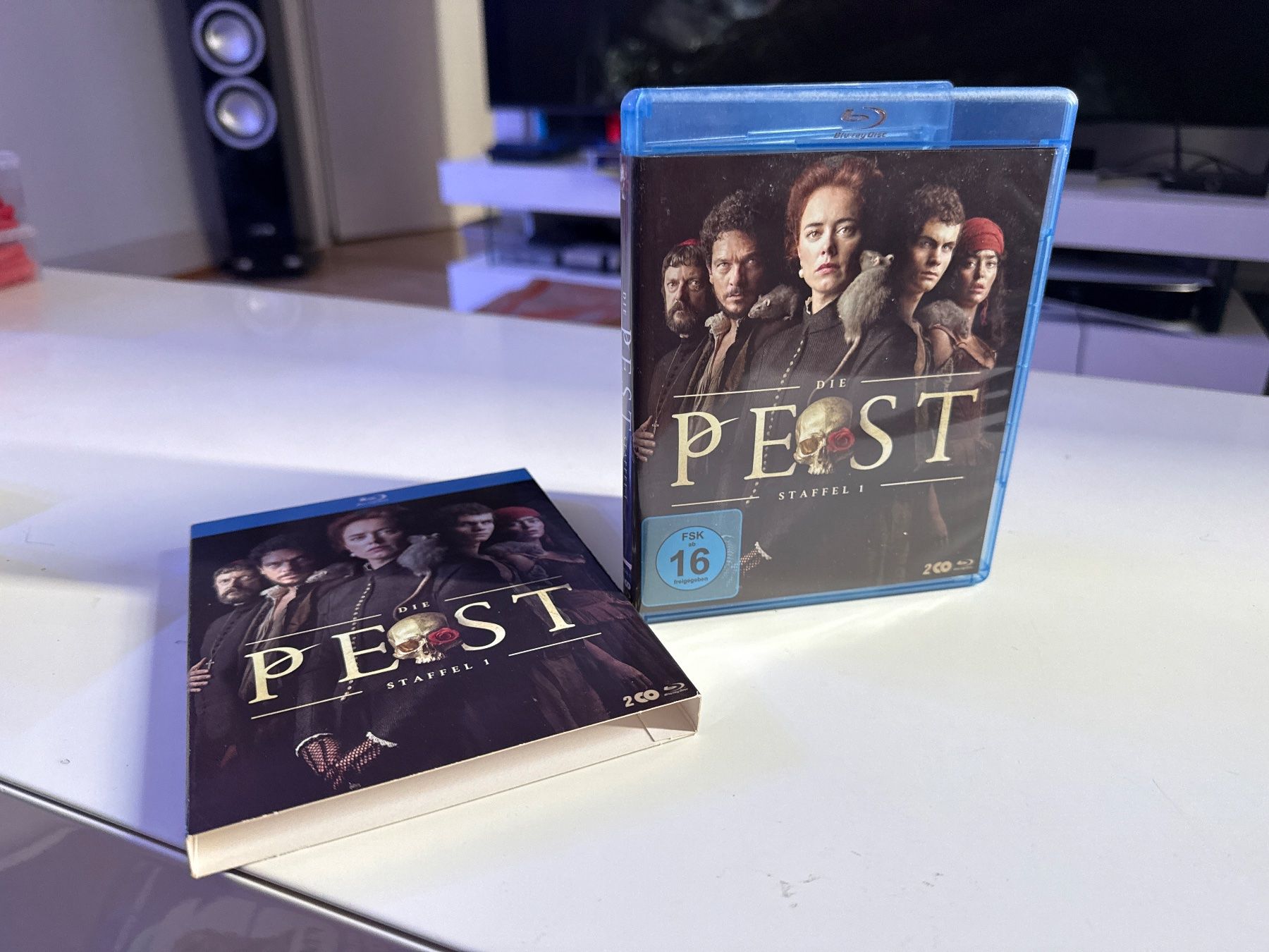Tutti i DVDs: Die Pest Staffel 1 Blu-ray 2 Disc Vergriffen – Usato da Allschwil venduto da meeresperle