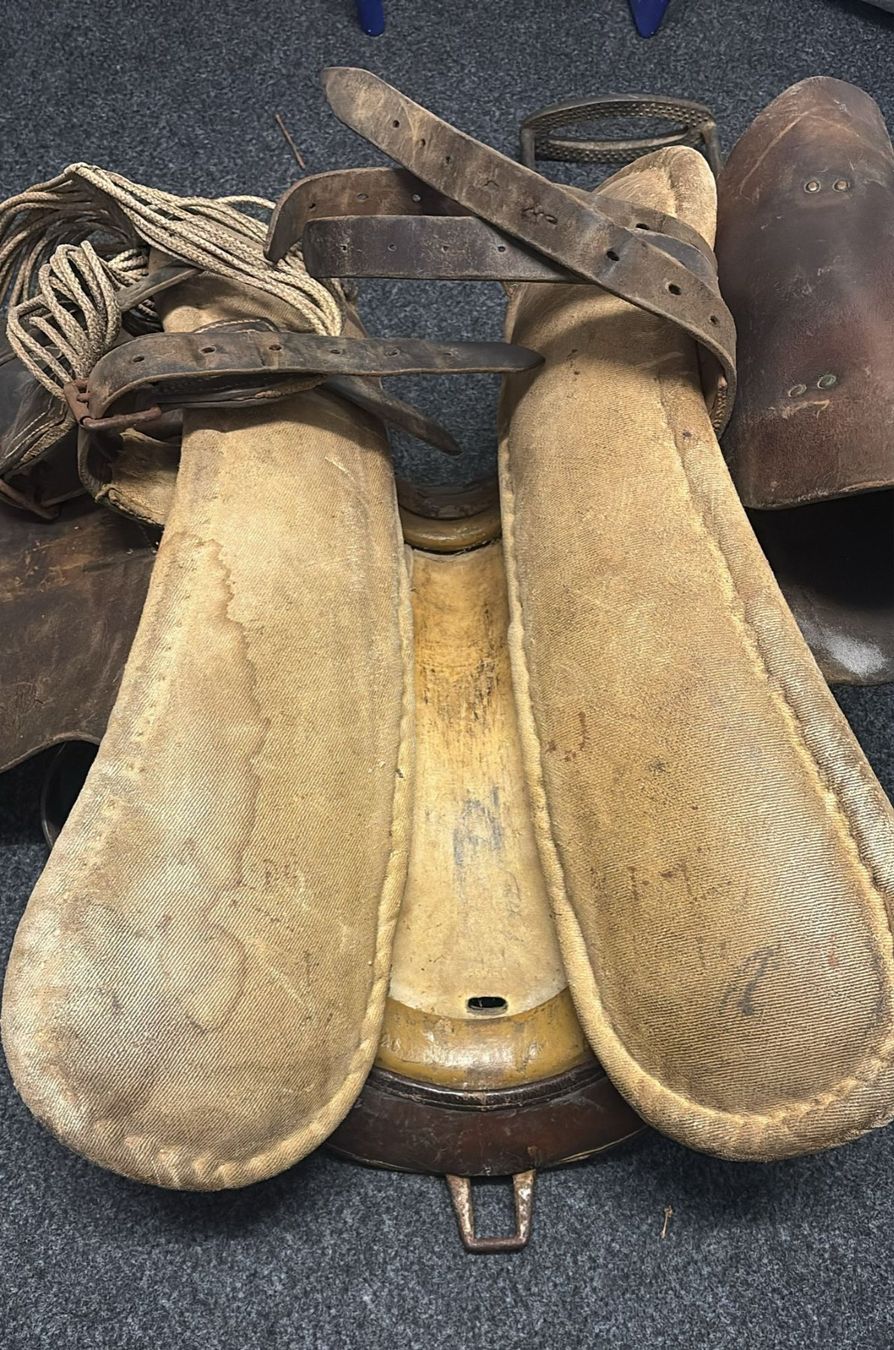 Selle & Accessori: Militär Sattel Jg 1934 Gr S – Usato da Wangen b. Olten venduto da Hba2 2