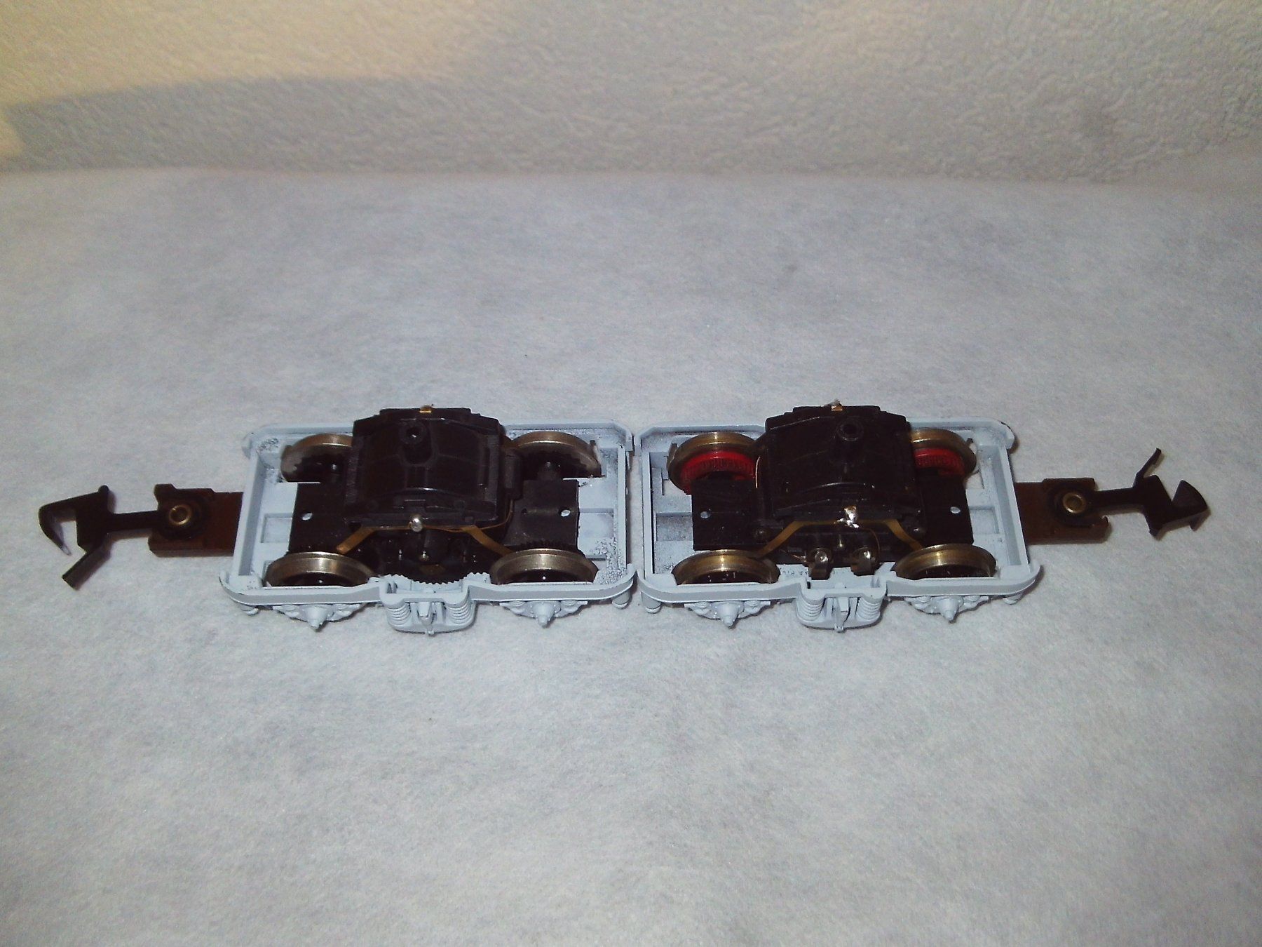 2 Lima Drehgestelle mit Motor und Antrieb 2 L DC Spur 0 (Gebraucht) in ...