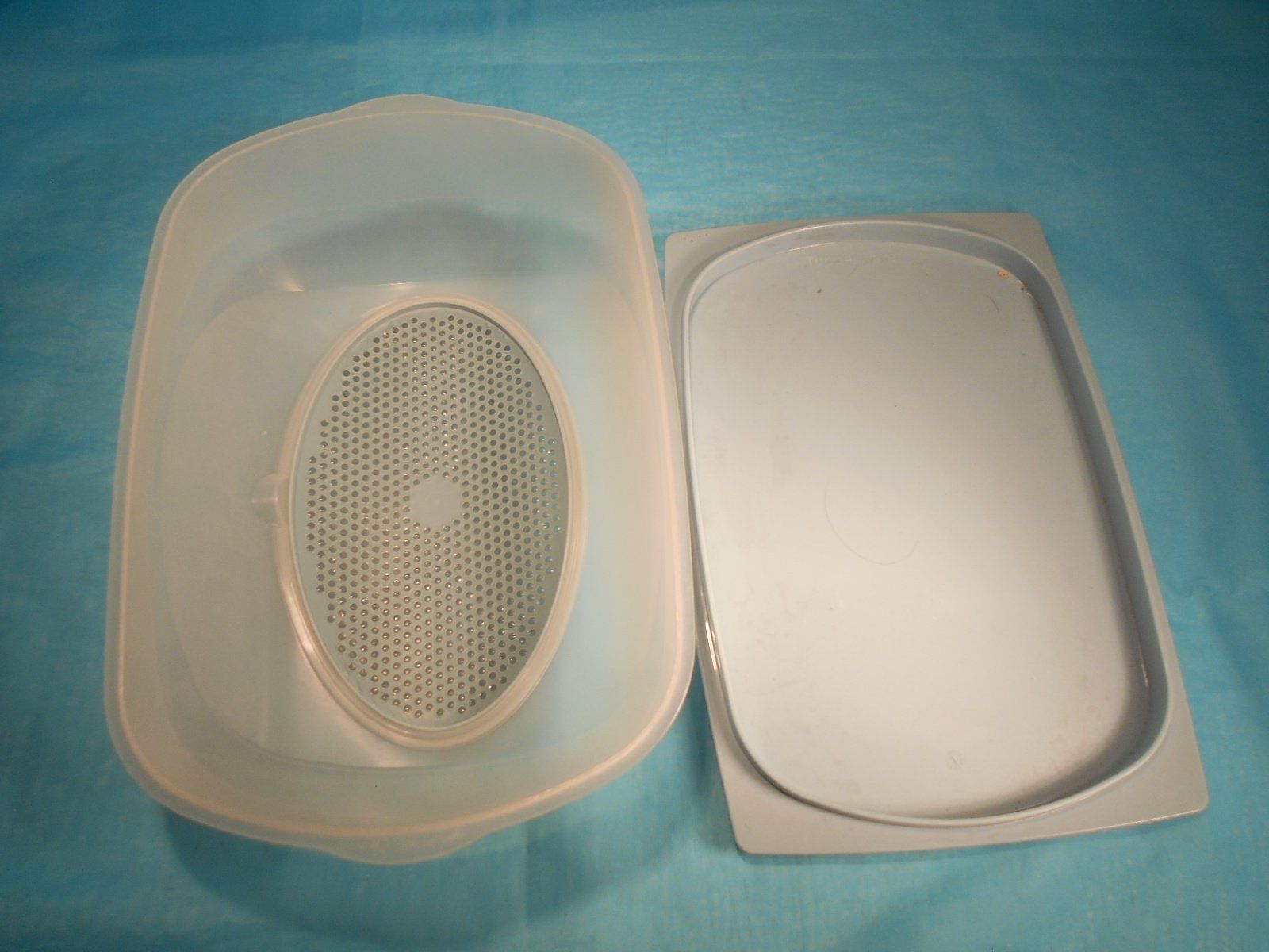 Tupperware Behälter & Ähnliches: Tupperware Behälter für Käse, gross, hellblau – Gebraucht aus Bellach von JingleCherry 2