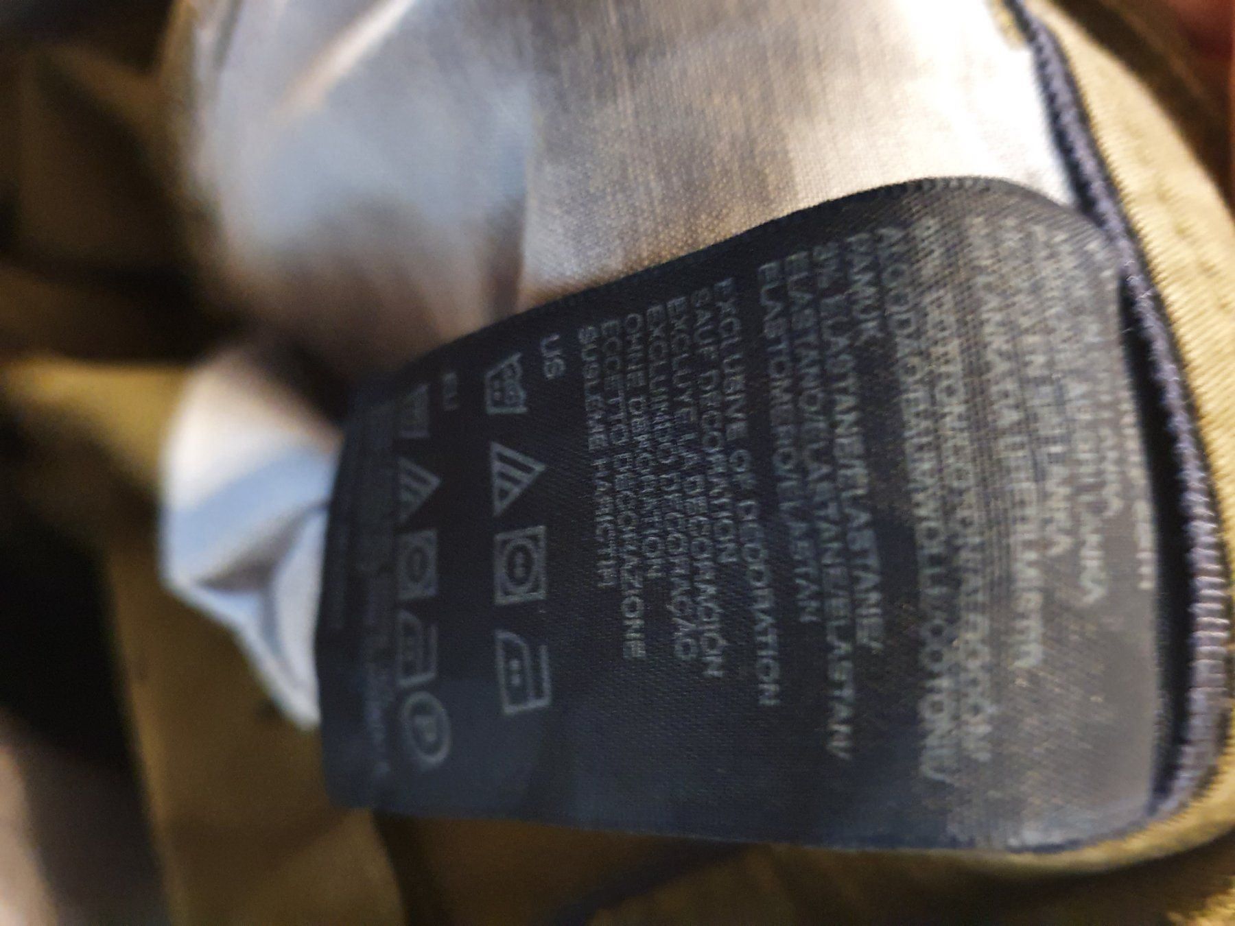 Tommy Hilfiger Hosen: Tommy Hilfiger Hose Gr. 38 – Gebraucht aus Thalwil von Briscolina 3
