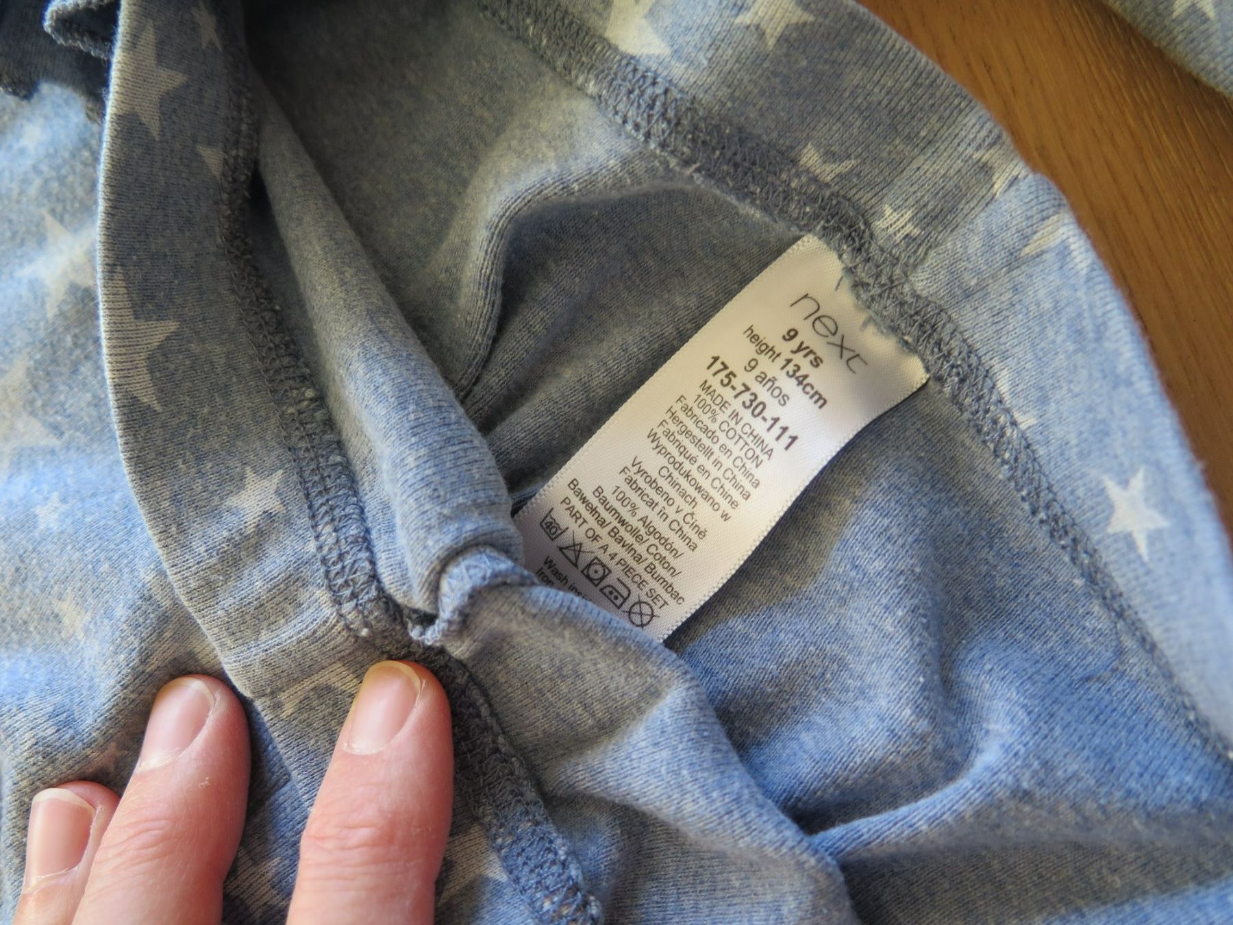 Pyjamas: Pyjama-Packet 128/134 – D'occasion à Hausen am Albis par Soul2026 3