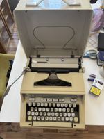 Machine à écrire HERMES 3000