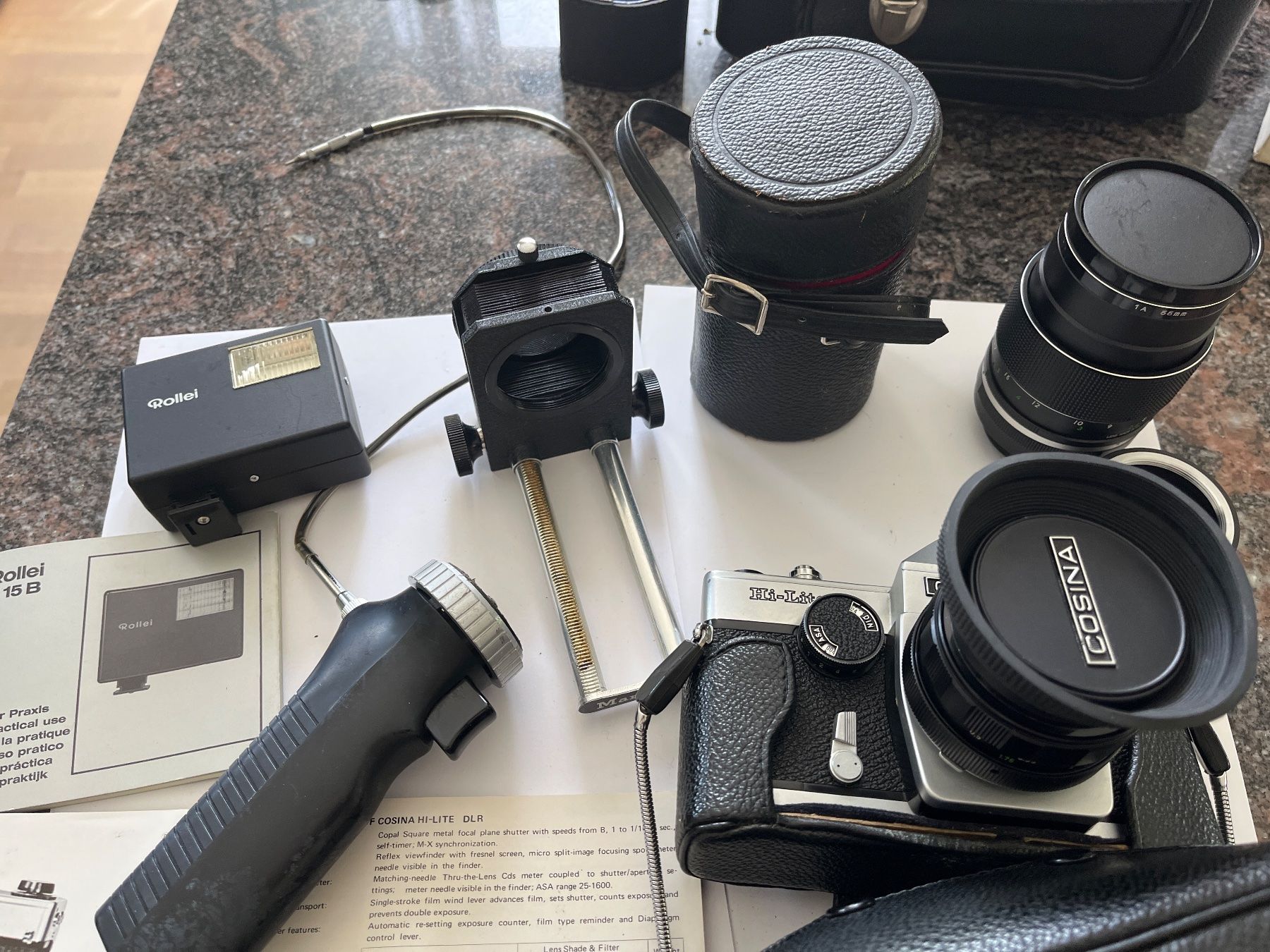 Fotocamera: Cosina Hi-Lite DLII Kamera Set mit Blitz & Objekti – Usato da Spiegel b. Bern venduto da Burdicrew