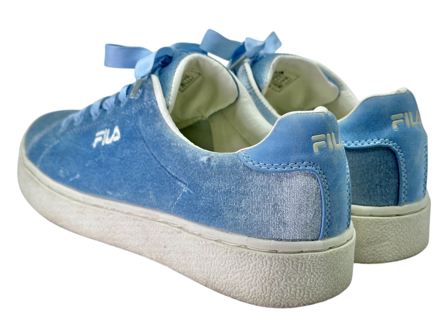 Fila Scarpe da donna: Baskets Fila Velours Bleu Clair. Pointure 40 – Usato da Morges venduto da Auct 6