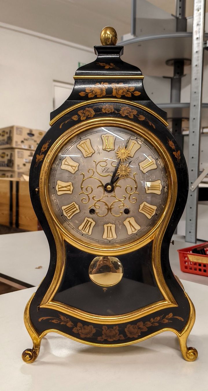 Eluxa Orologi da terra & Orologi da parete: Eluxa Pendule Schwarz – Usato da Basel venduto da bk_brockibasel