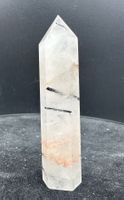 Quarz mit schwarzem Turmalin Obelisk, 75mm