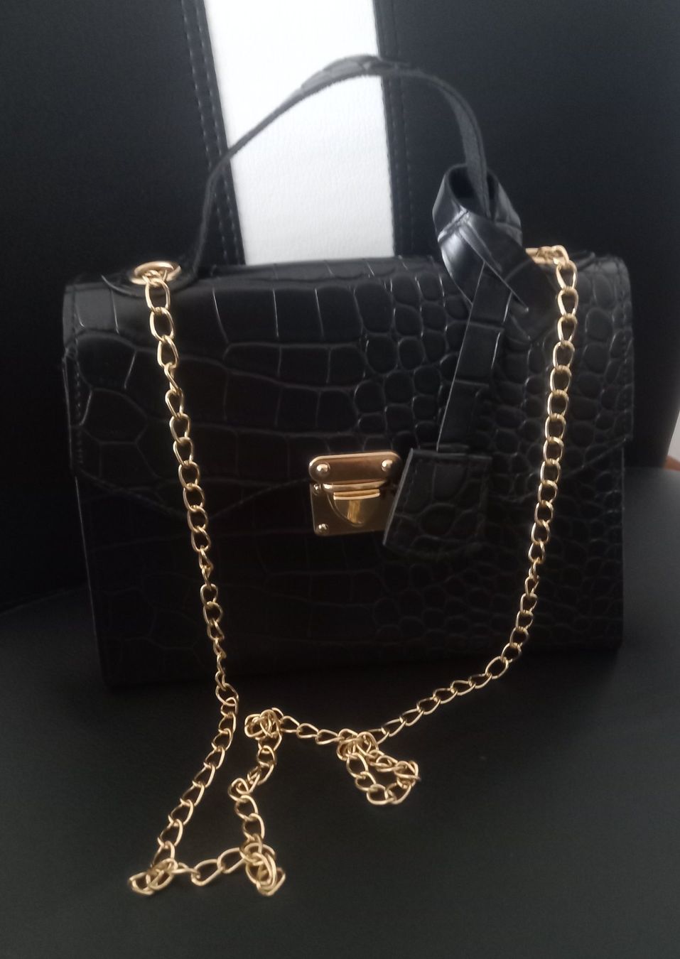 Borse da donna: Sac à Main – Nuovo e nell'imballaggio originale da Conthey venduto da OLEN-67 3