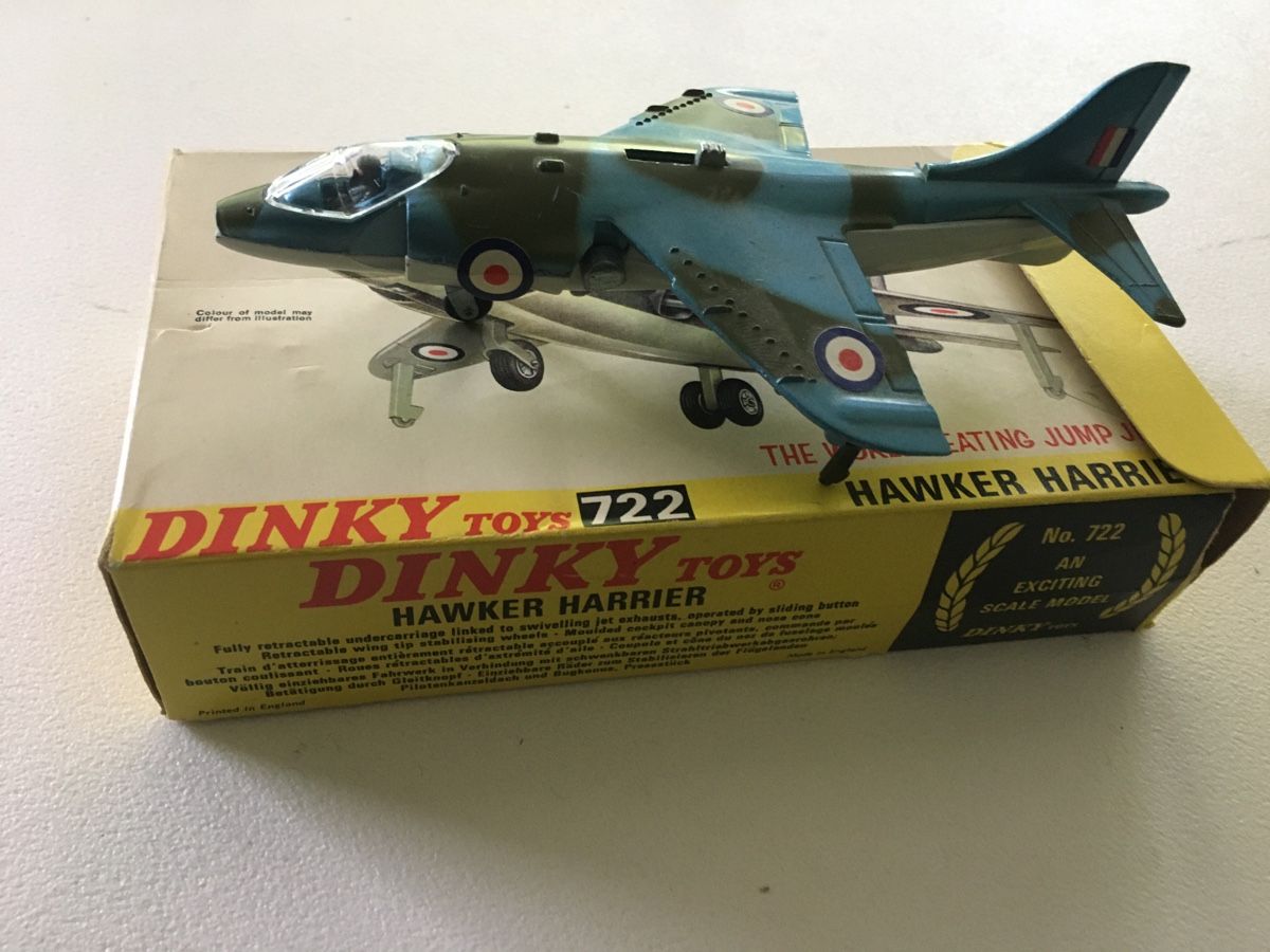 Dinky Toys Giocattoli: Dinky Hawker Harrier 722 – Usato da Grellingen venduto da Toyhamster