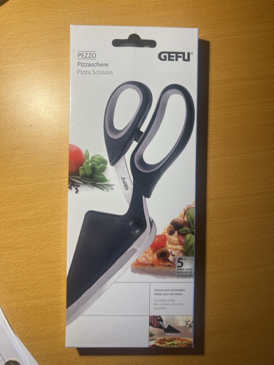 Elettrodomestici da cucina: GEFU Pizzaschere PEZZO neuwertig
100 – Nuovo (secondo la descrizione) da Schmerikon venduto da Kneisel