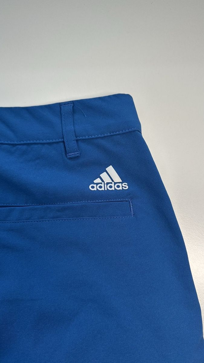 Adidas Pantaloni: Adidas Golf Sommer Shorts Gr. 164cm – Usato da Frenkendorf venduto da Maxi2019 3