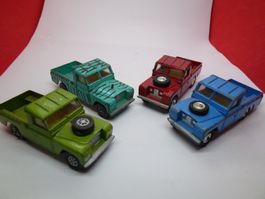 Corgi Toys - 4 Landrover - Fehlteile - defekt - aber Kult