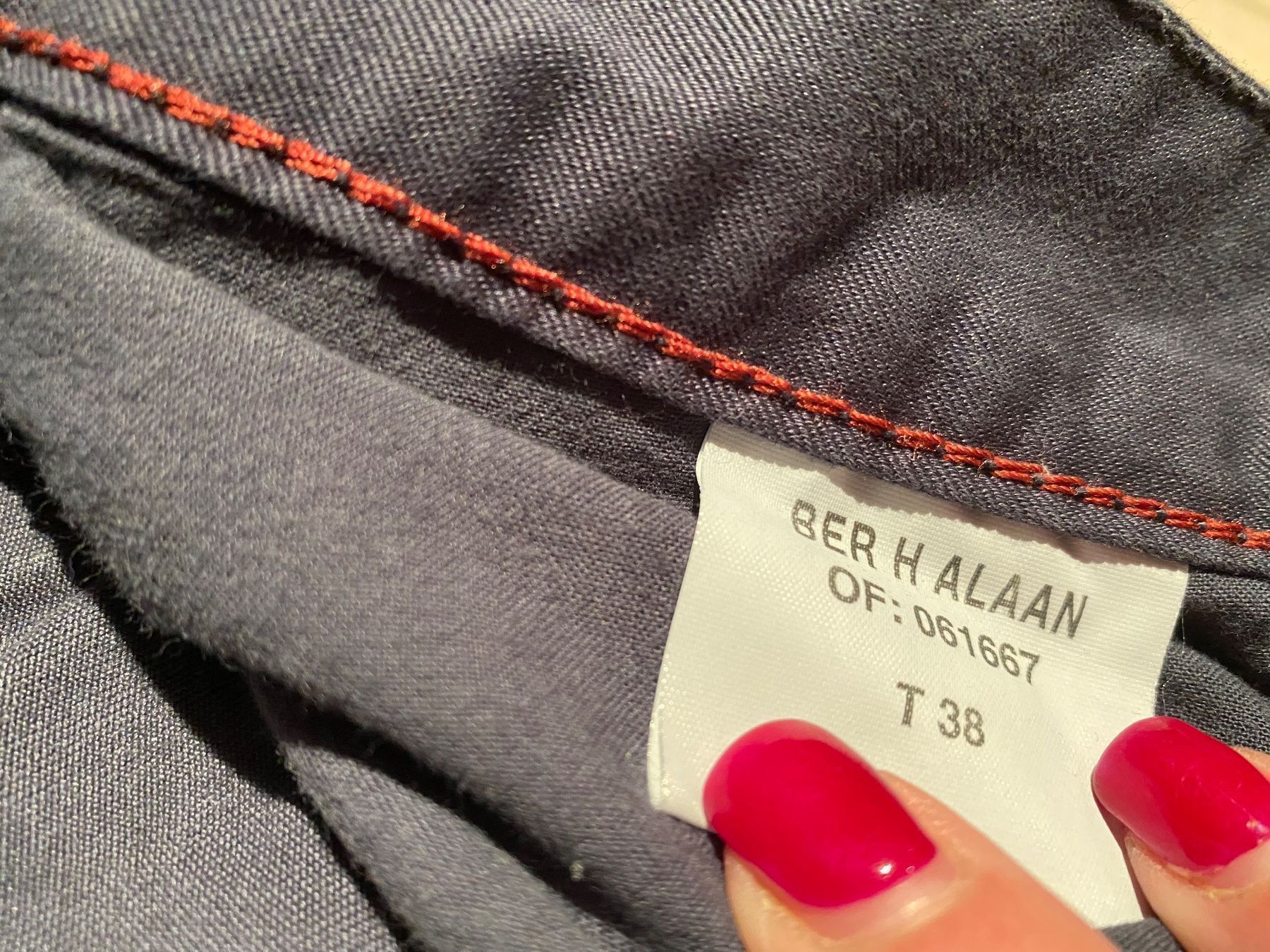 Pantaloni: Short taille 38 – Usato da Blonay venduto da Ollorvi 2